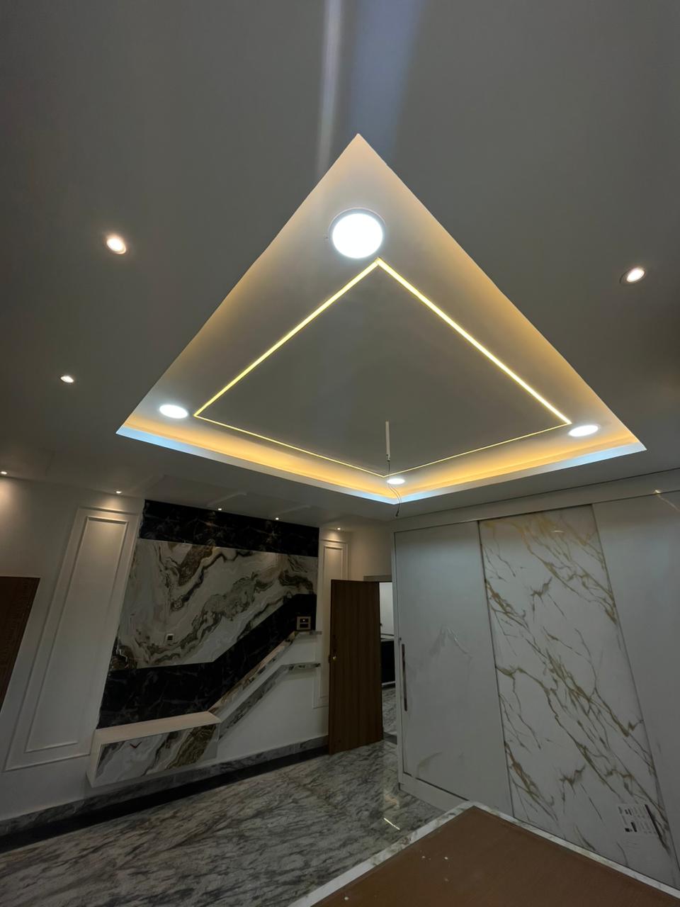 Room 3 — full view